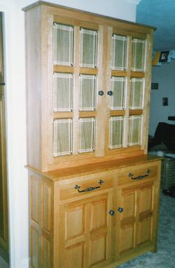 Dresser C